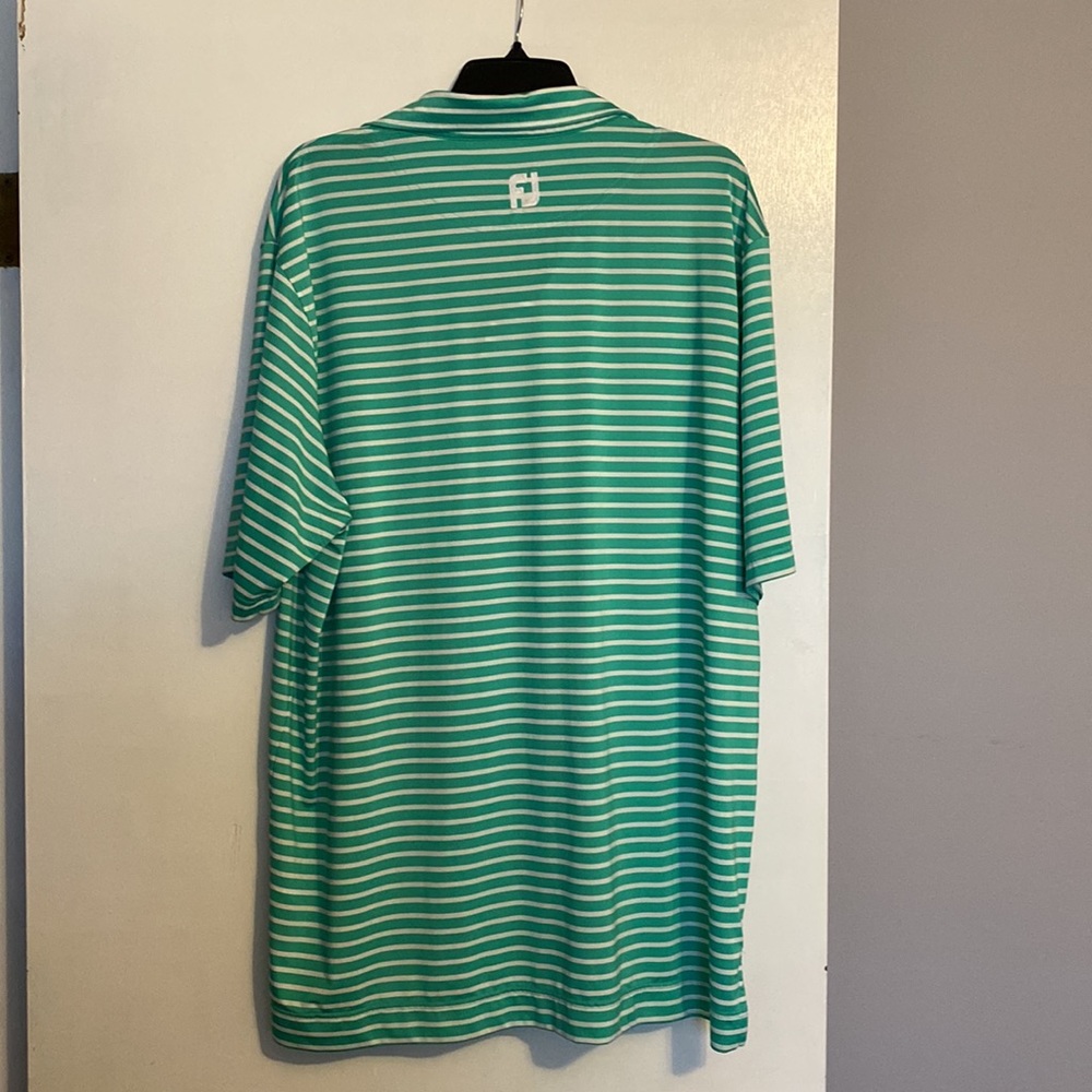 FootJoy Men’s Short Sleeve Golf Shirt - Picture 4 of 6